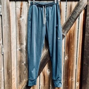 VUORI Sunday Performance Jogger Men's XS (women’s S) EUC